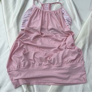 Lululemon top size 6